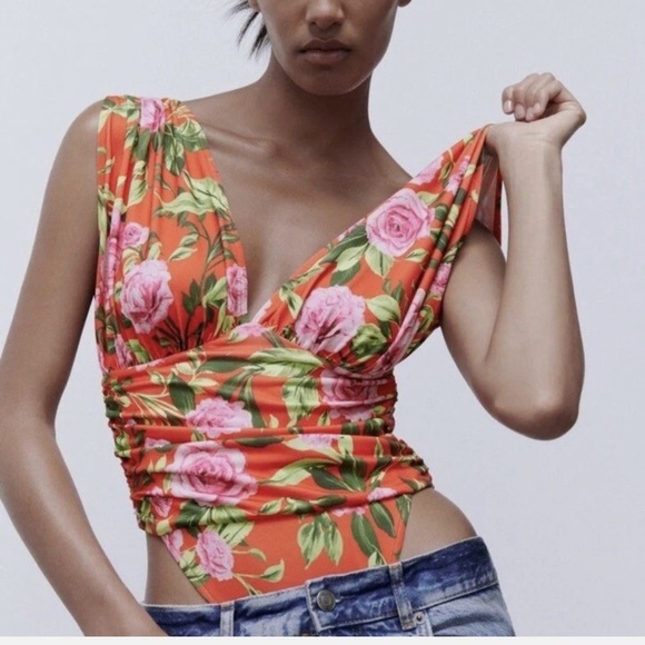 Zara Draped Red Orange Floral Tropical Deep V Neck Bodysuit - Picture 2 of 9